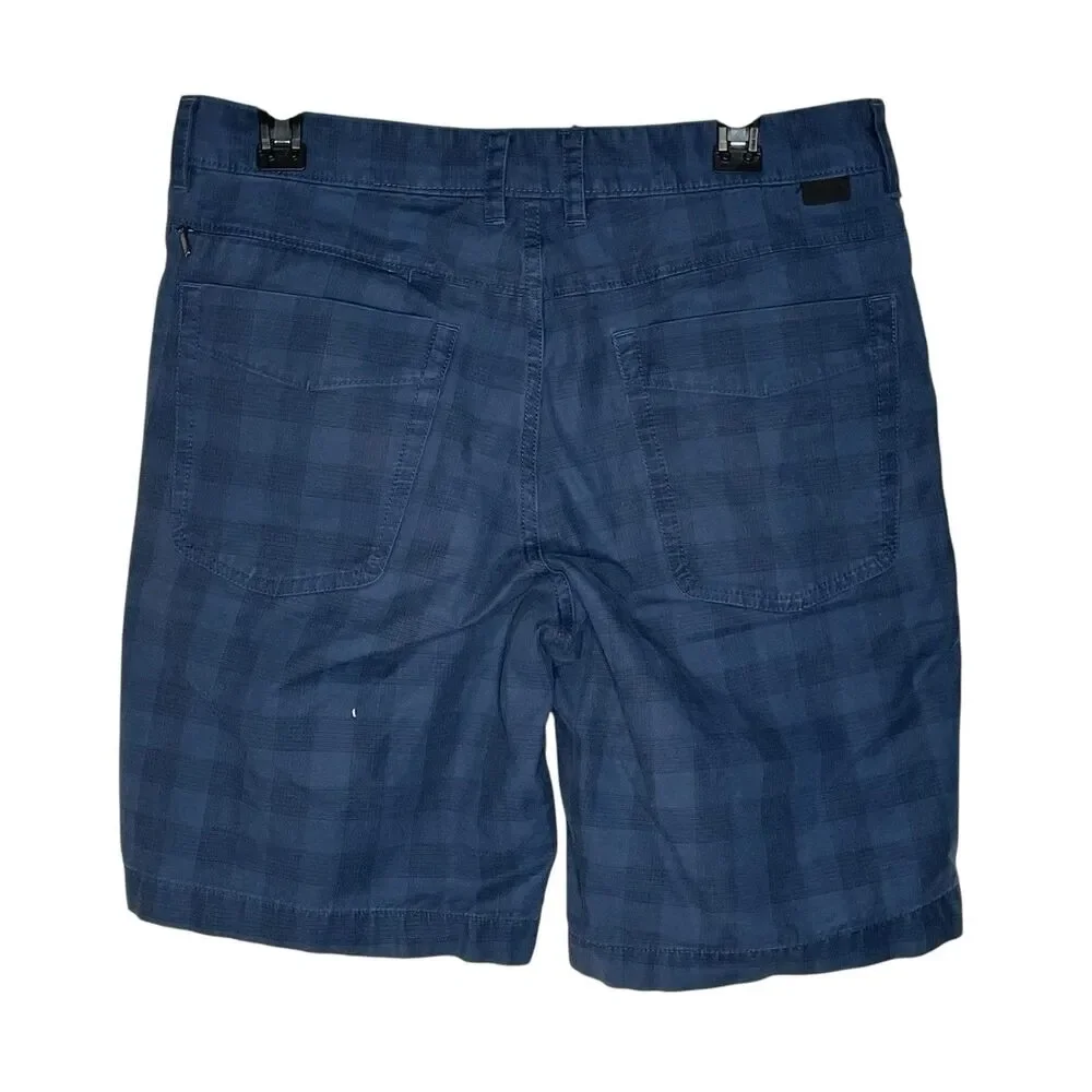 North Face Blue Shorts Men’s 32 Rockaway Hiking Walking Glen Check Pattern